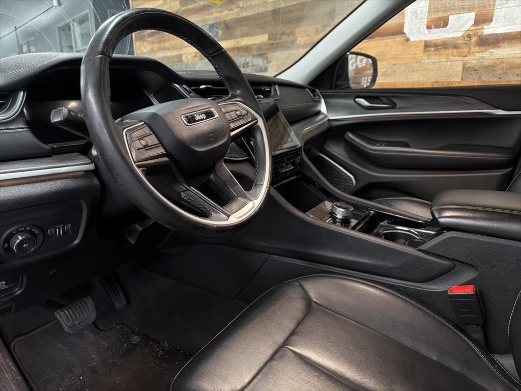 used 2021 Jeep Grand Cherokee L car, priced at $27,895