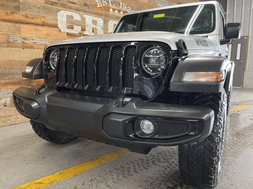 used 2022 Jeep Wrangler car, priced at $25,500