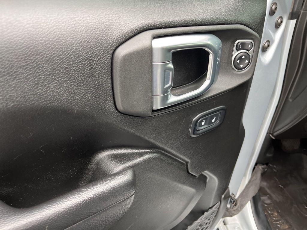 used 2022 Jeep Wrangler car, priced at $25,500