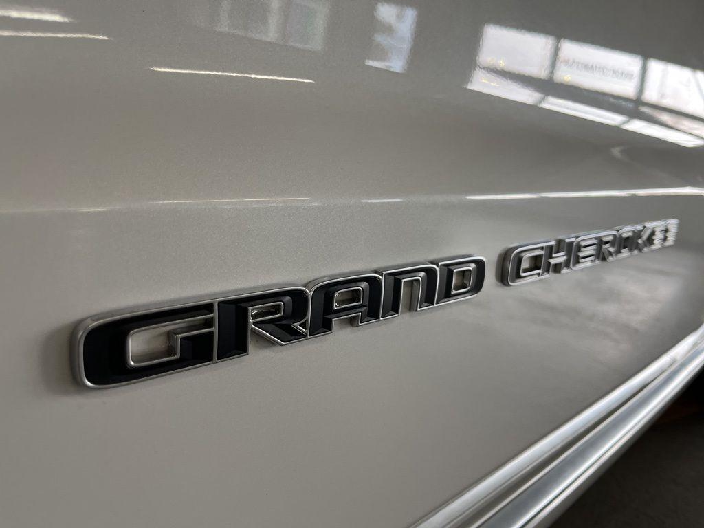 used 2019 Jeep Grand Cherokee car, priced at $24,900