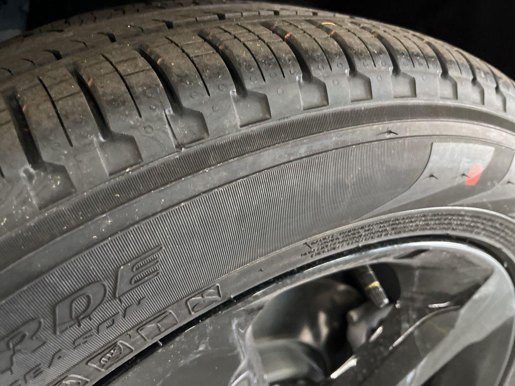 new 2025 Jeep Grand Cherokee L car, priced at $45,000