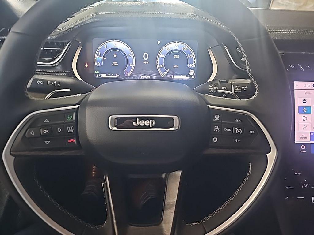 used 2025 Jeep Grand Cherokee car, priced at $39,710