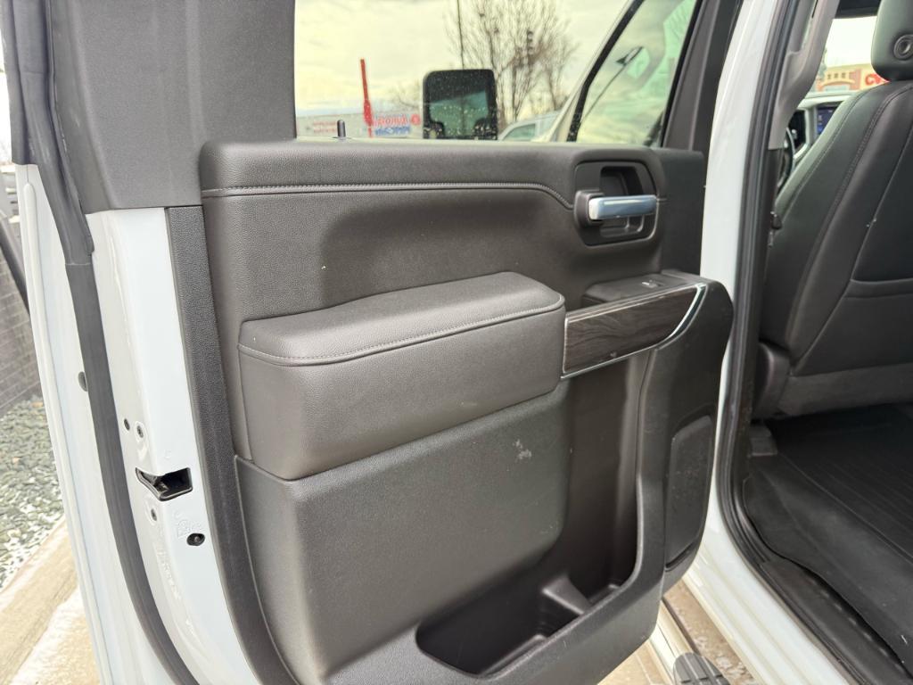 used 2021 Chevrolet Silverado 2500 car, priced at $45,900