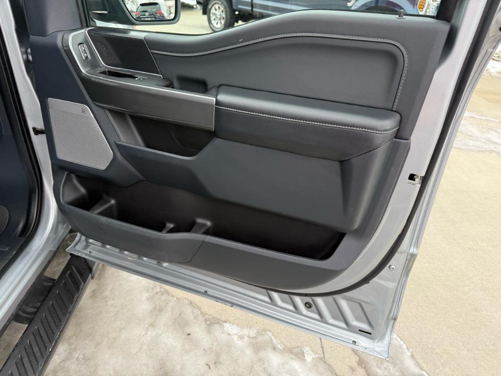 used 2022 Ford F-150 car, priced at $31,900