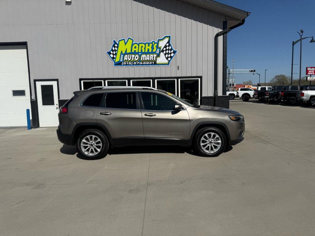 used 2019 Jeep Cherokee car, priced at $13,900