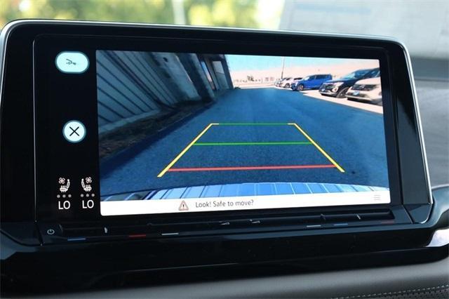 new 2026 Volkswagen Atlas car, priced at $39,776