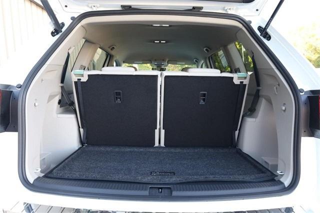 new 2026 Volkswagen Atlas car, priced at $39,776