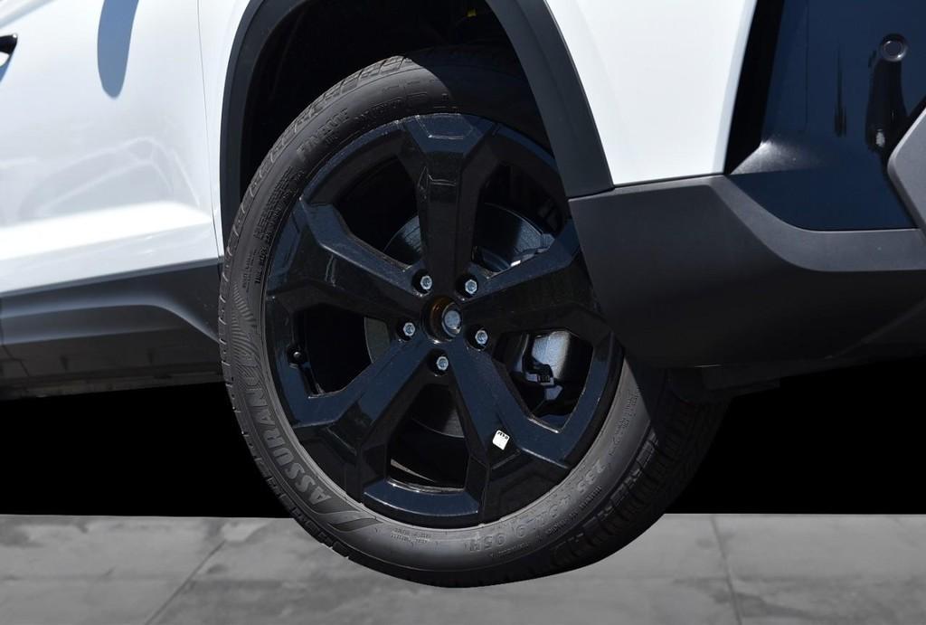 new 2026 Volkswagen Taos car, priced at $33,617