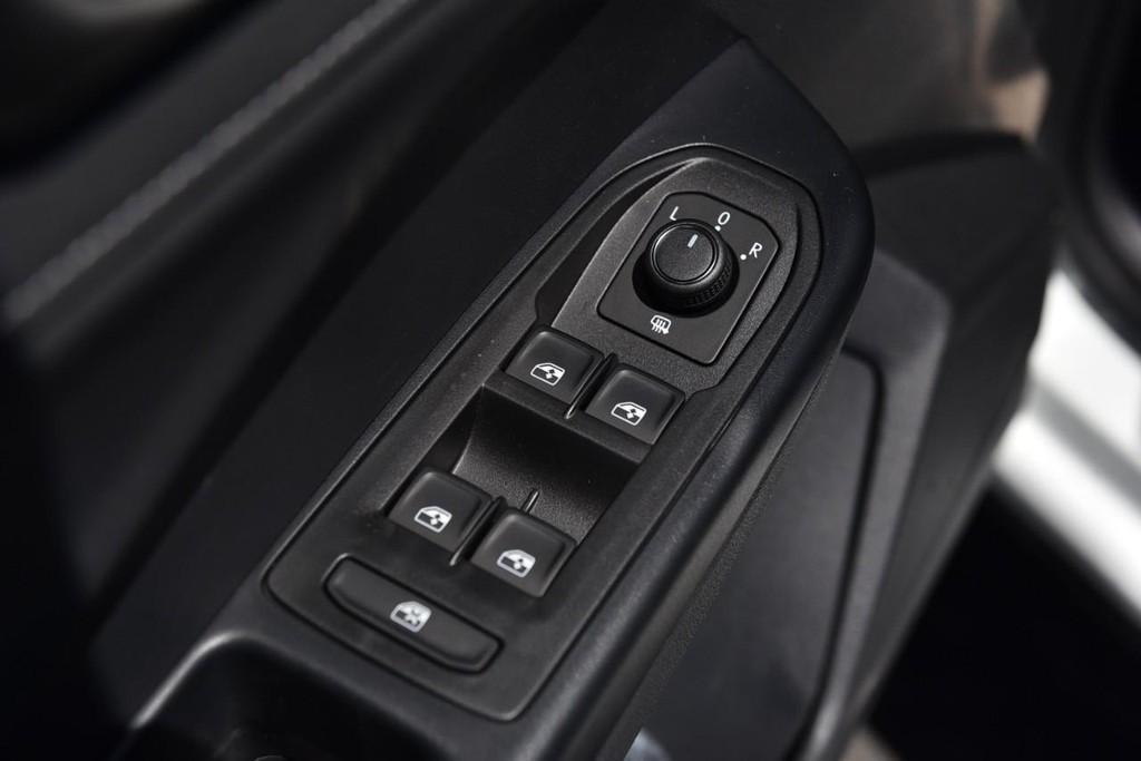 new 2026 Volkswagen Taos car, priced at $33,617
