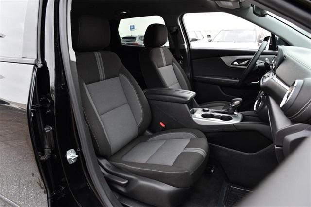 used 2025 Chevrolet Blazer car, priced at $28,995