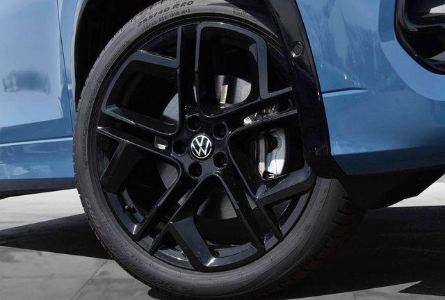 new 2026 Volkswagen Tiguan car, priced at $38,791