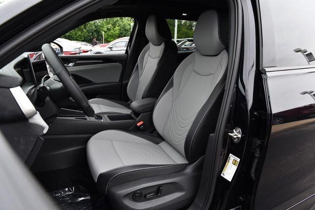 new 2026 Volkswagen Tiguan car, priced at $38,113