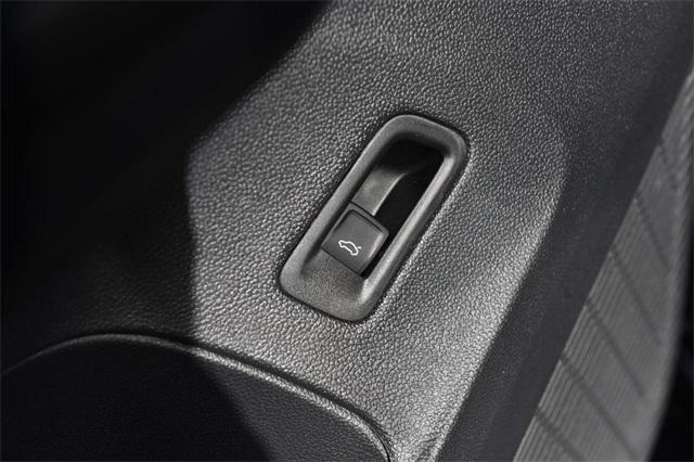 new 2026 Volkswagen Atlas car, priced at $52,611