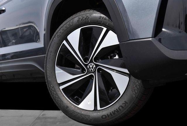 new 2026 Volkswagen Taos car, priced at $32,471
