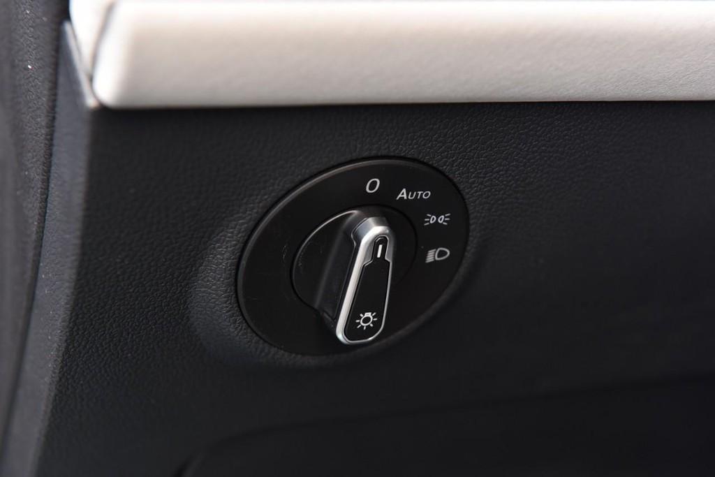 new 2026 Volkswagen Taos car, priced at $32,471