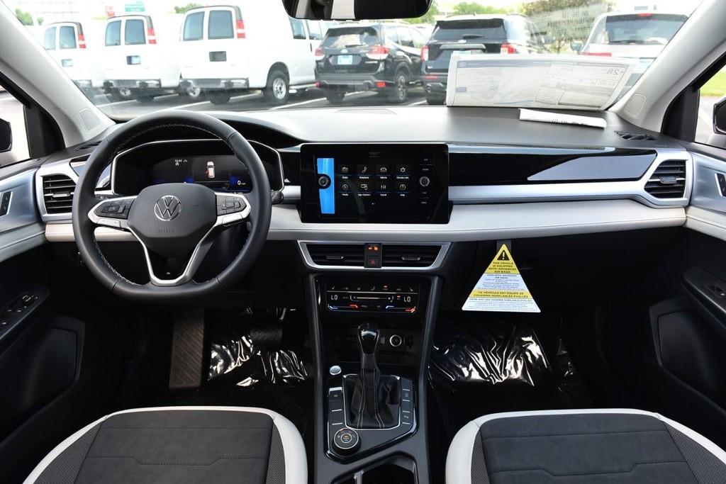 new 2026 Volkswagen Taos car, priced at $32,471