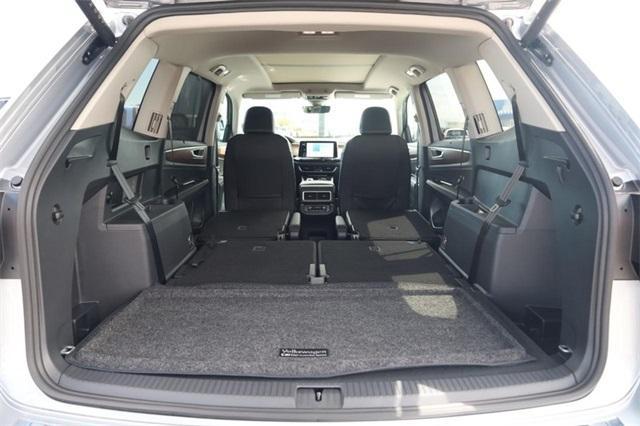 new 2026 Volkswagen Atlas car, priced at $45,108