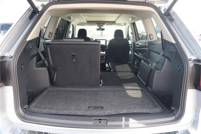 new 2026 Volkswagen Atlas car, priced at $45,108