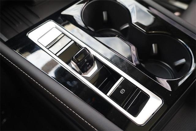 new 2026 Volkswagen Atlas car, priced at $45,108