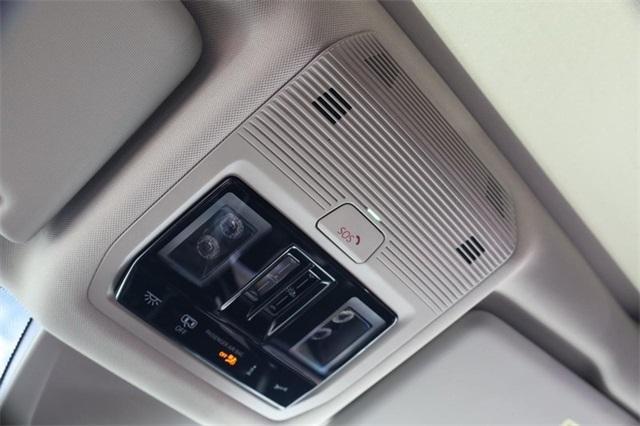 new 2026 Volkswagen Atlas car, priced at $45,108