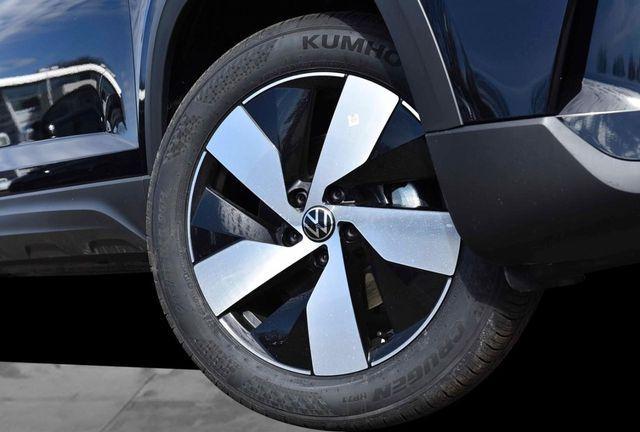 new 2026 Volkswagen Taos car, priced at $29,192