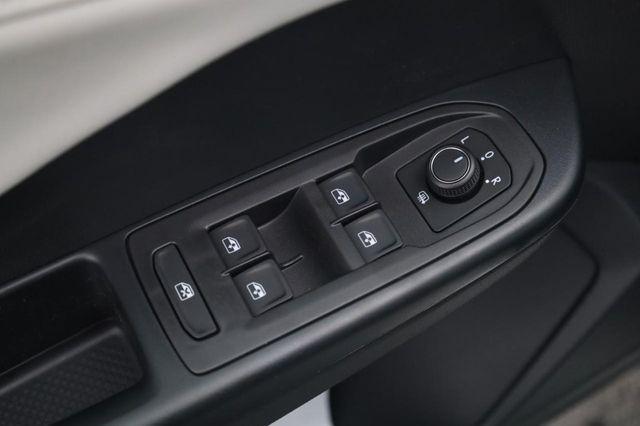 new 2026 Volkswagen Taos car, priced at $32,471