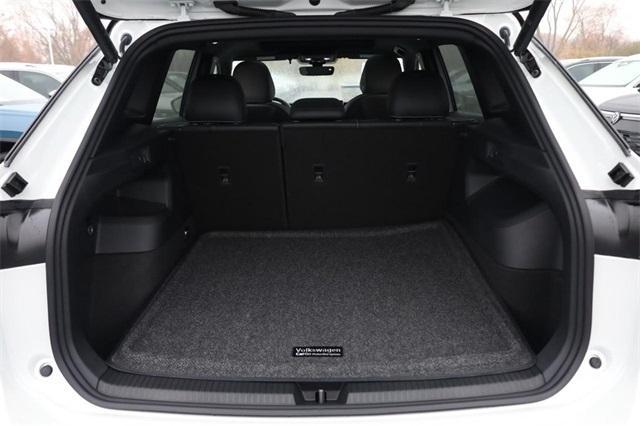 new 2026 Volkswagen Tiguan car, priced at $39,895