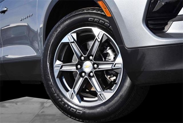 used 2025 Chevrolet Blazer car, priced at $29,500