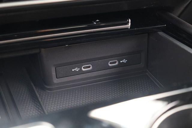 new 2026 Volkswagen Atlas car, priced at $53,611