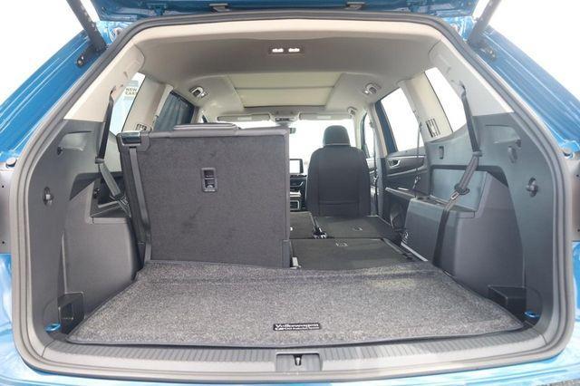new 2026 Volkswagen Atlas car, priced at $53,611