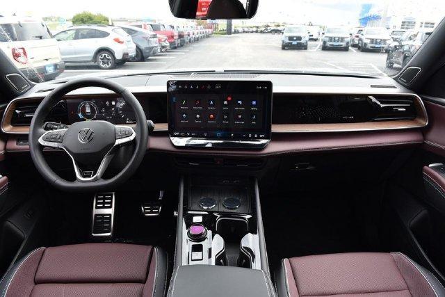new 2027 Volkswagen Atlas car, priced at $59,218