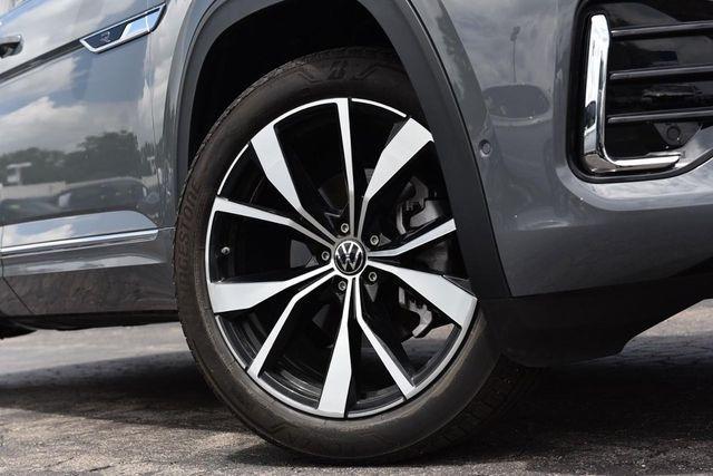 used 2025 Volkswagen Atlas car, priced at $45,375
