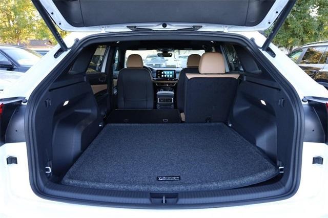 new 2026 Volkswagen Atlas Cross Sport car, priced at $49,446