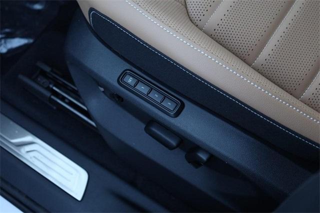 new 2026 Volkswagen Atlas Cross Sport car, priced at $49,446