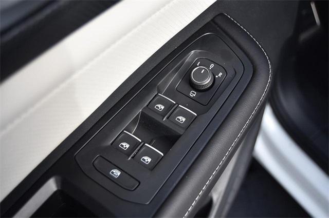 new 2026 Volkswagen Atlas Cross Sport car, priced at $52,432