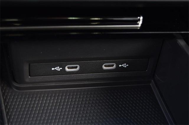 new 2026 Volkswagen Atlas Cross Sport car, priced at $52,432