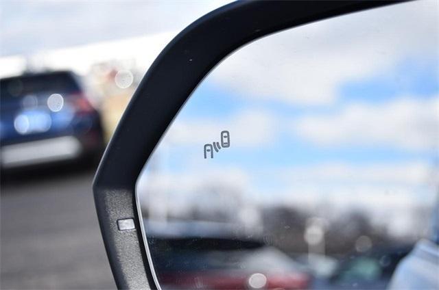 new 2026 Volkswagen Atlas Cross Sport car, priced at $52,432