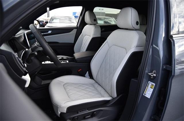 new 2026 Volkswagen Atlas Cross Sport car, priced at $52,087