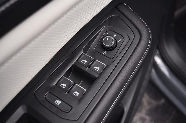 new 2026 Volkswagen Atlas Cross Sport car, priced at $51,087