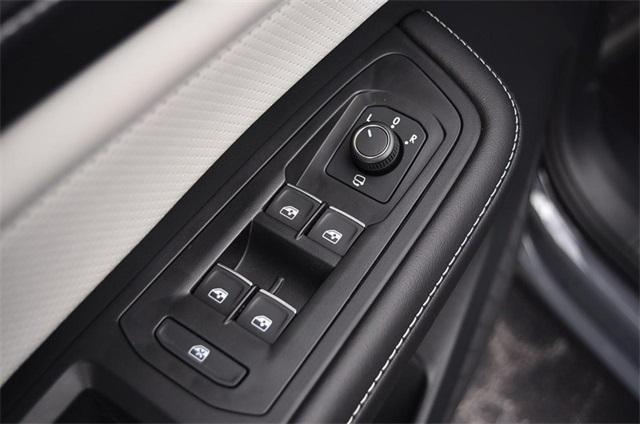 new 2026 Volkswagen Atlas Cross Sport car, priced at $52,087