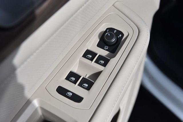new 2026 Volkswagen Atlas car, priced at $53,018