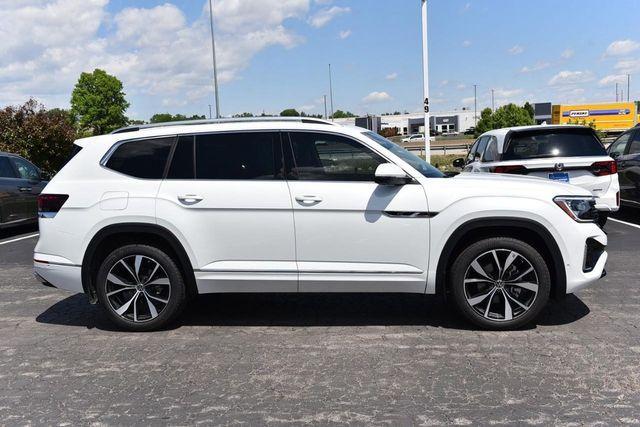 new 2026 Volkswagen Atlas car, priced at $53,766