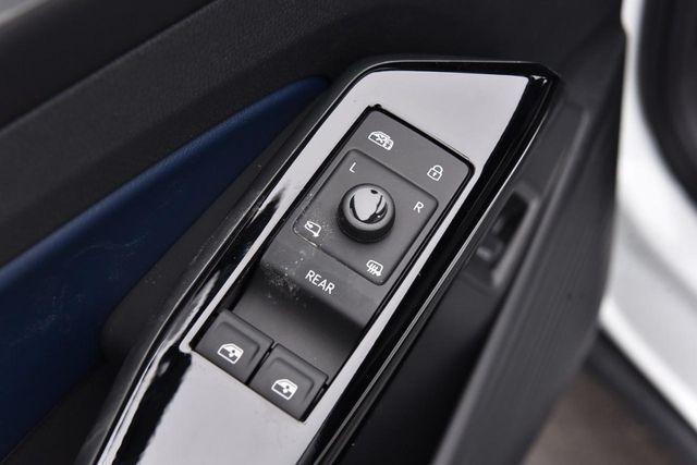 new 2025 Volkswagen ID.4 car, priced at $47,624