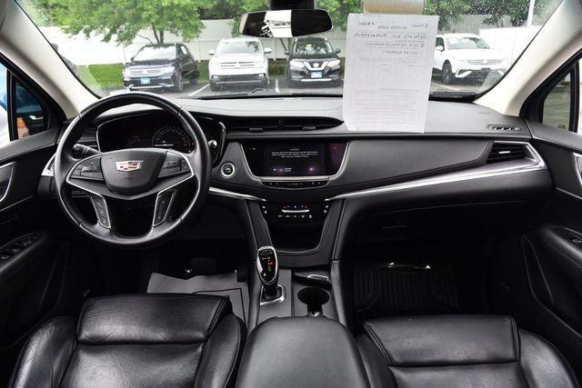 used 2017 Cadillac XT5 car, priced at $18,397