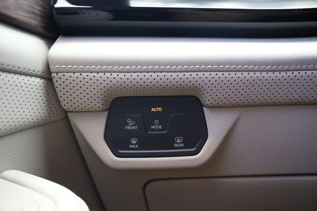 new 2026 Volkswagen Atlas car, priced at $52,301