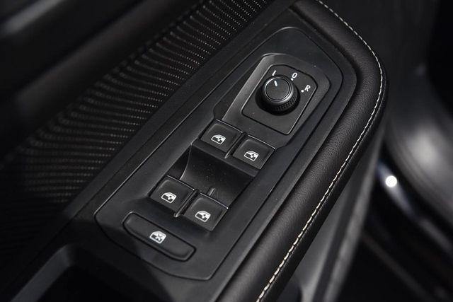 new 2026 Volkswagen Atlas Cross Sport car, priced at $38,388