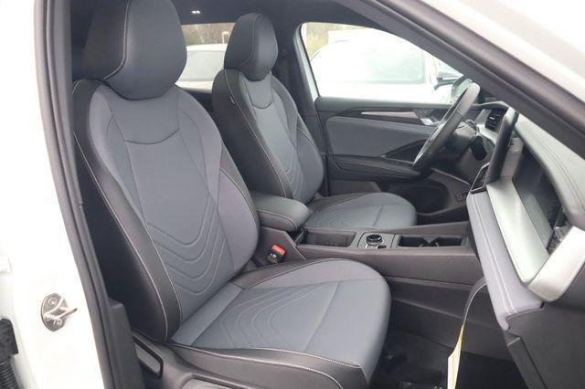 new 2026 Volkswagen Tiguan car, priced at $38,411