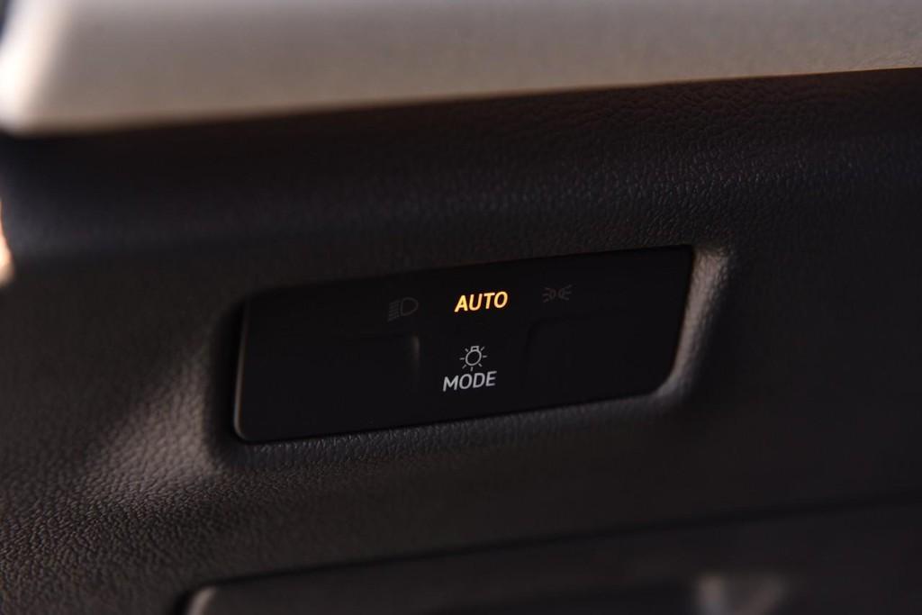 new 2026 Volkswagen Tiguan car, priced at $38,550