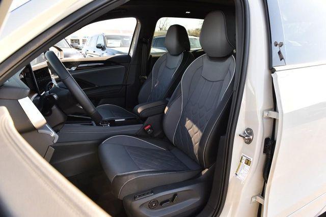 used 2026 Volkswagen Tiguan car, priced at $41,500