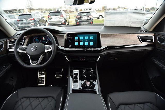 new 2026 Volkswagen Atlas car, priced at $53,179